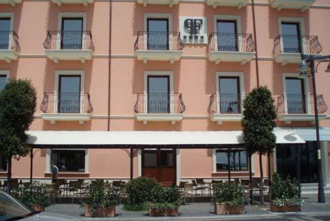 Palazzo Foti Hotel Crotone Luaran gambar