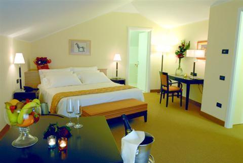 Palazzo Foti Hotel Crotone Bilik gambar
